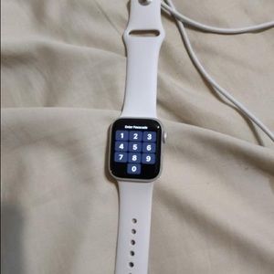 Apple Watch SE